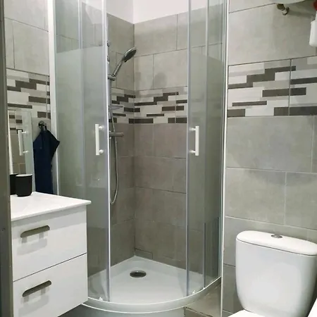 Hyper Centre-lumineux-clim-wifi 土伦